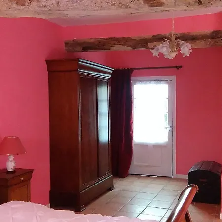 Le Douitel 3* Roncey