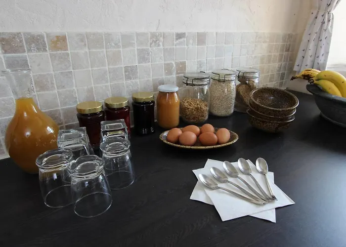 Le Douitel Bed & Breakfast 3*