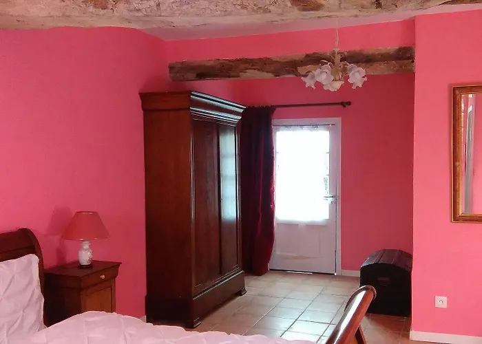 Le Douitel 3* Roncey